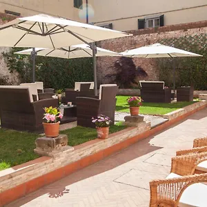 **** Bed & Breakfast La Corte Di Lisa - Self Check In Italy